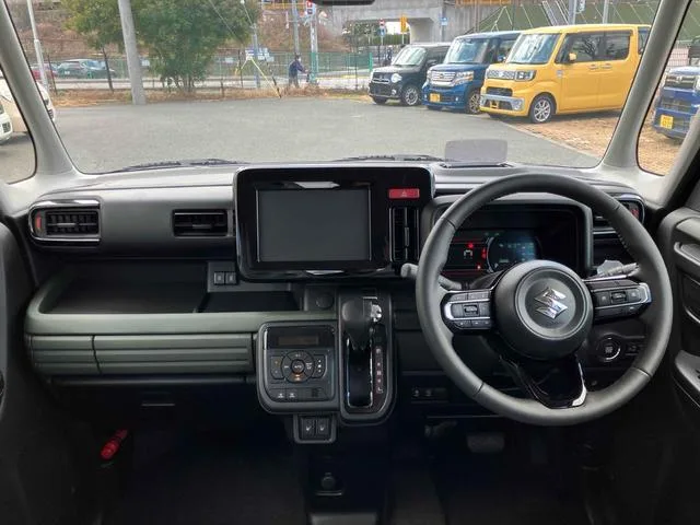 Suzuki SPACIA GEAR HYBRID XZ 2025 — миниатюра 3