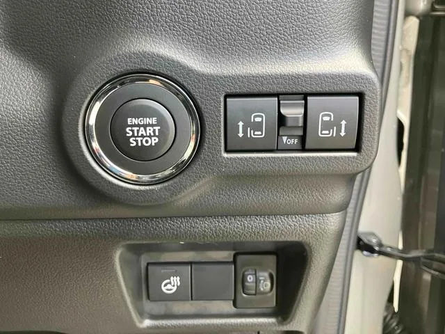 Suzuki SPACIA GEAR HYBRID XZ 2025 — миниатюра 5