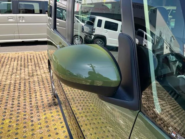 Daihatsu TANTO FUN CR0SS 2025 — миниатюра 4