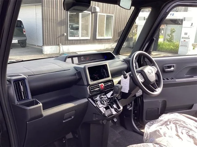 Daihatsu TANTO CUSTOM X 2025 — миниатюра 3