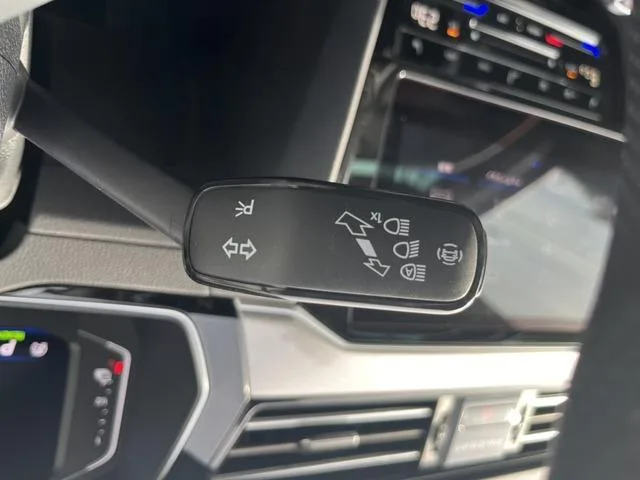 Volkswagen PASSAT GTE VARIANT ADVANCE 2022 — миниатюра 5