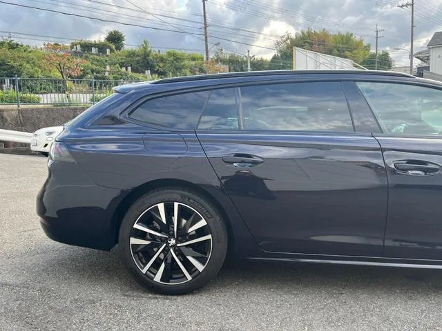 Peugeot 508 GT HYBRID 2022 — миниатюра 3