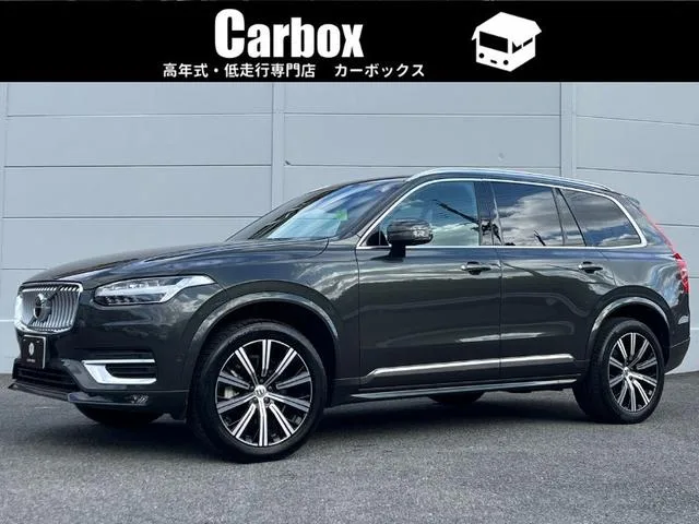 Volvo XC90 B6 AWD INSCRIPTION 2022 — фото 1, купить с доставкой в Москву
