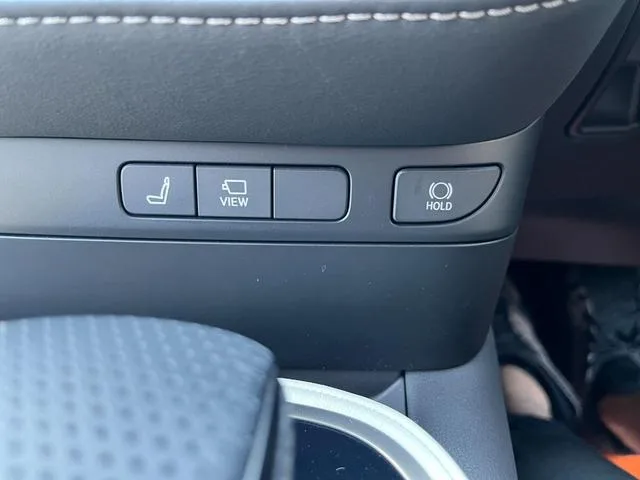 Lexus LS LS500 F SPORT 2023 — миниатюра 4