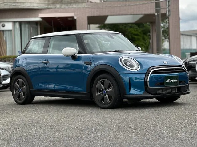 MINI MINI COOPER D CLASSIC TRIM 2023 — миниатюра 2