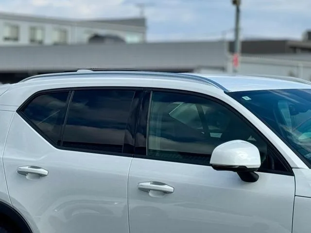 Volvo XC40 PLUS B4 AWD 2024 — миниатюра 5