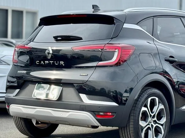 Renault CAPTUR E-TECH FULL HYBRID LEATHER PACK 2024 — миниатюра 5