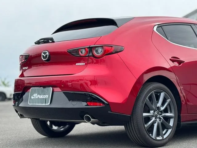Mazda MAZDA3 FASTBACK 2025 — миниатюра 4