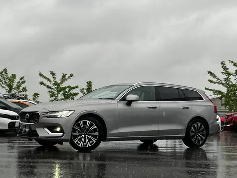 Volvo V60 2025 купить в Москве