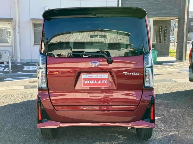 Daihatsu TANTO CUSTOM RS 2023 — миниатюра 4