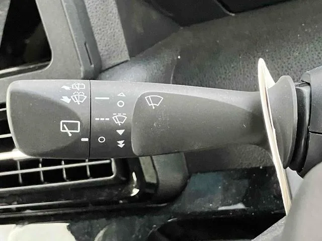 Daihatsu TANTO CUSTOM RS 2023 — миниатюра 2