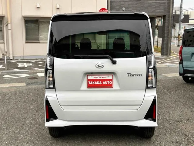 Daihatsu TANTO CUSTOM RS 2023 — миниатюра 4