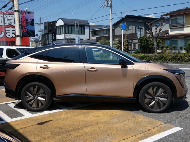 Nissan ARIYA B6 LIMITED 2022 — миниатюра 4