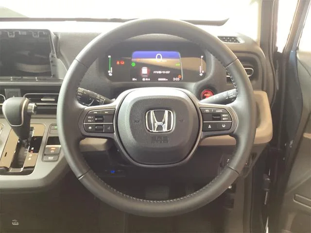 Honda FREED E:HEV AIR EX 2025 — миниатюра 5