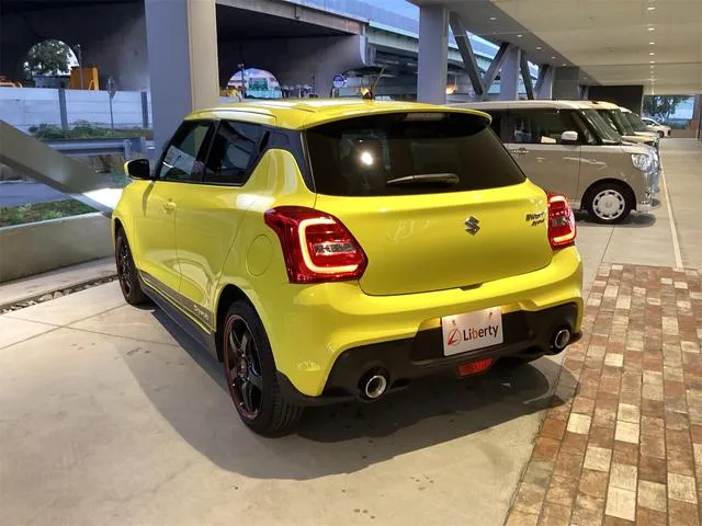 Suzuki SWIFT SPORT BASE GRADE 2022 — миниатюра 2