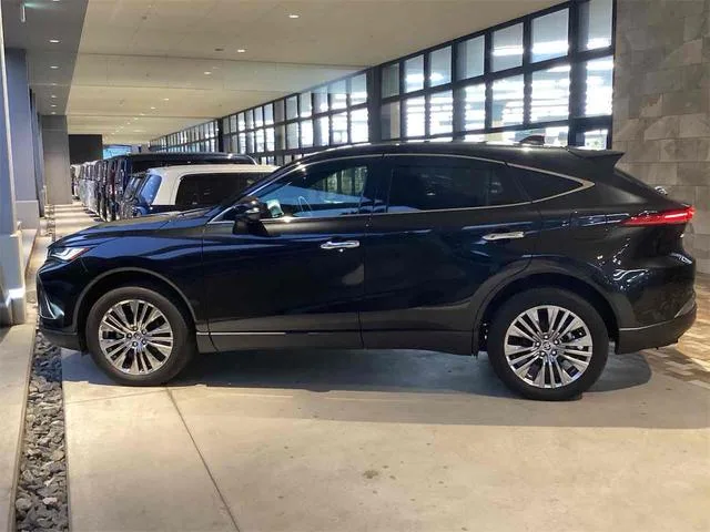 Toyota HARRIER HYBRID Z LEATHER PACKAGE 2022 — миниатюра 3