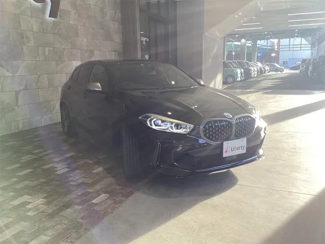 BMW 1 SERIES M135I XDRIVE 2023 — миниатюра 5