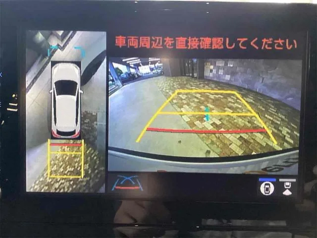 Toyota CorollaCross HYBRID Z 2022 — миниатюра 3