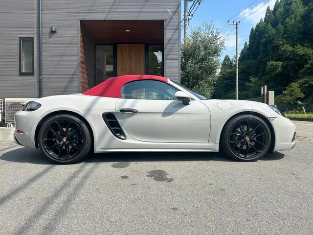 Porsche 718 BOXSTER 718 BOXSTER STYLE EDITION 2024 — миниатюра 2