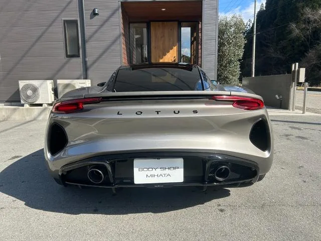 Lotus EMIRA FIRST EDITION 2024 — миниатюра 2