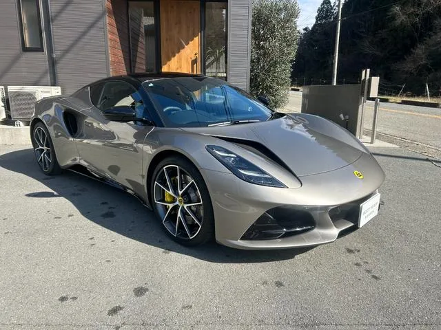 Lotus EMIRA FIRST EDITION 2024 — миниатюра 4