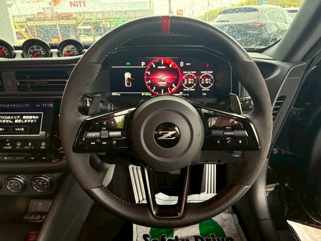 Nissan FAIRLADY Z NISMO 2025 — миниатюра 3