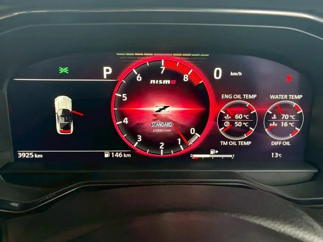 Nissan FAIRLADY Z NISMO 2025 — миниатюра 4