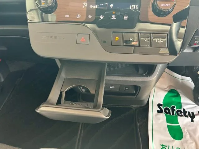 Nissan SERENA HIGHWAY STAR V 2023 — миниатюра 5