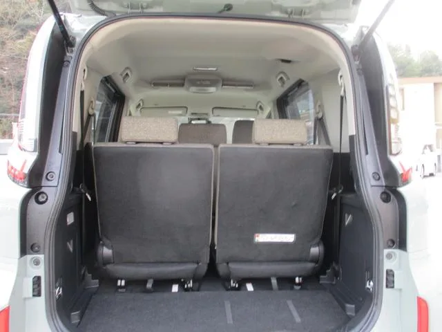Toyota SIENTA HYBRID Z 2024 — миниатюра 4