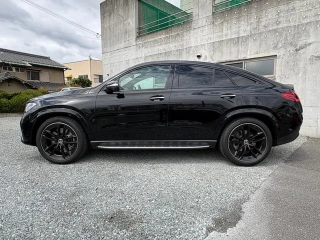 Mercedes-Benz GLE GLE450D 4MATIC COUPE SPORTS EDITION BLACK STARS 2025 — миниатюра 3