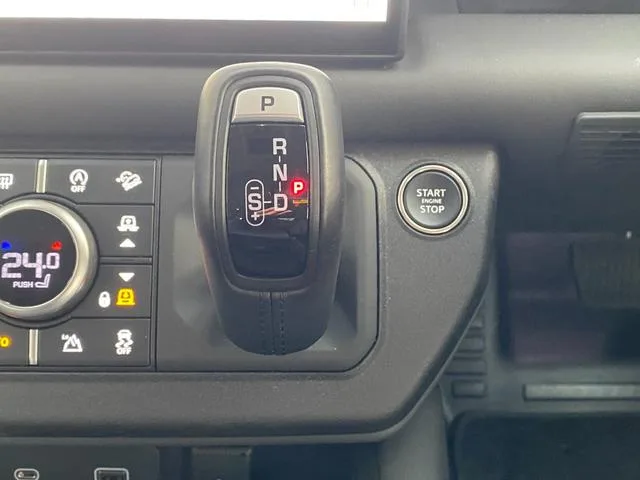 Land Rover DEFENDER 110X-DYNAMIC HSE D300 2024 — миниатюра 5