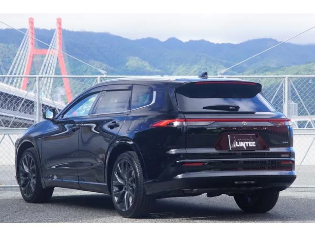 Toyota CROWN ESTATE Z 2025 — миниатюра 3