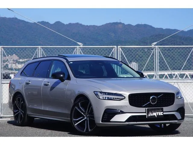 Volvo V90 RECHARGE ULTIMATE T8 AWD PLUG IN HYBRID 2024 — миниатюра 2