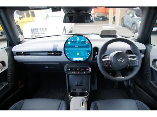 MINI MINI COOPER C CONVERTIBLE CLASSIC TRIM 2025 — миниатюра 5