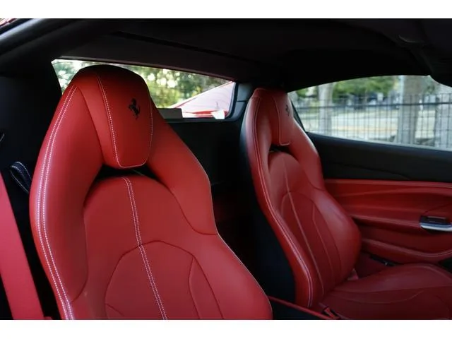Ferrari F8 Spider BASE GRADE 2022 — миниатюра 5