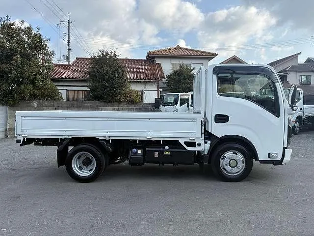 Isuzu ELF TRUCK 2023 — миниатюра 2
