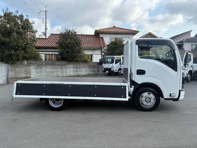 Isuzu ELF TRUCK 2023 — миниатюра 4