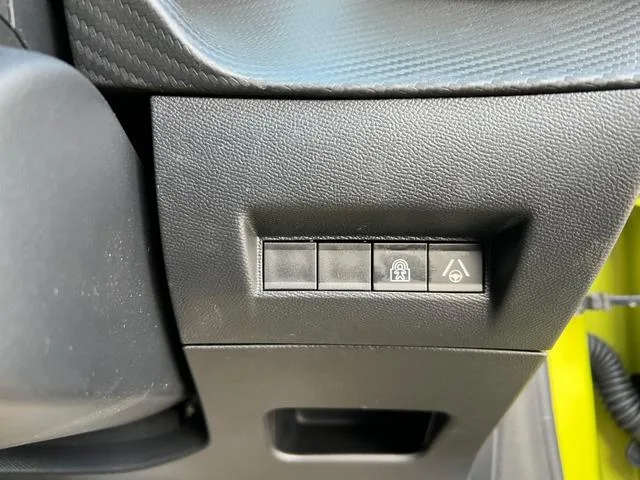 Peugeot 208 GT HYBRID 2026 — миниатюра 4