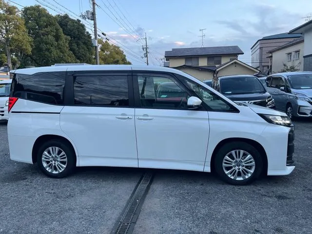 Toyota NOAH S-G 2023 — миниатюра 3