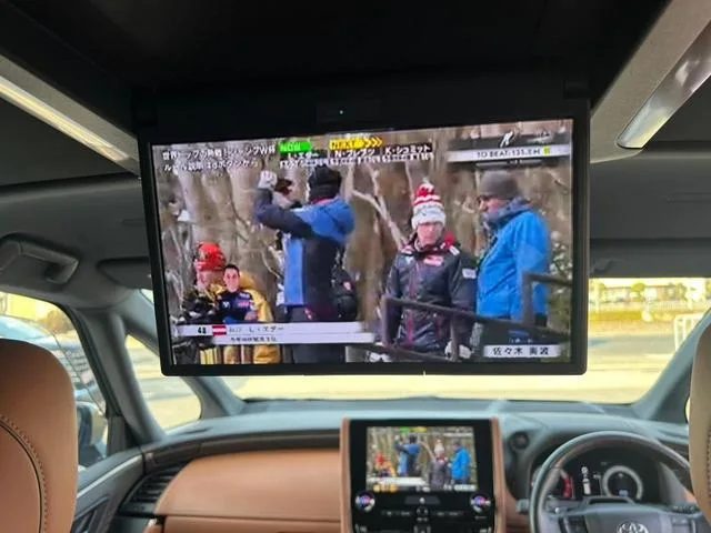 Toyota VELLFIRE HYBRID Z PREMIER 2023 — миниатюра 4