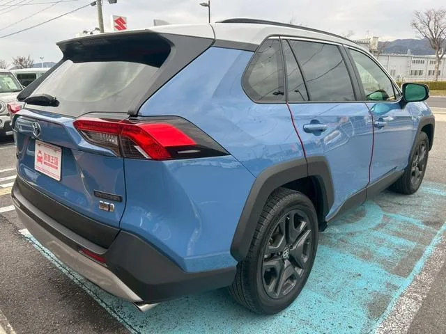 Toyota RAV4 HYBRID ADVENTURE 2024 — миниатюра 3
