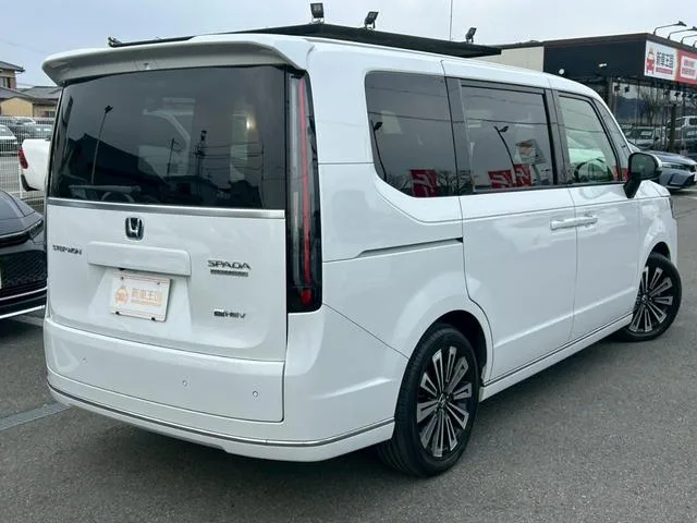 Honda STEPWAGON E:HEV SPADA PREMIUM LINE 2024 — миниатюра 3