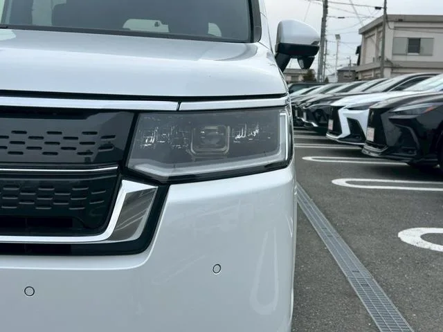 Honda STEPWAGON E:HEV SPADA PREMIUM LINE 2024 — миниатюра 5