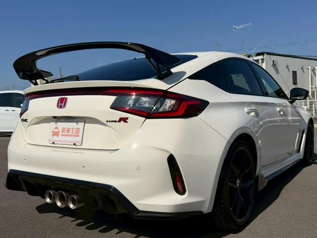 Honda CIVIC TYPE R 2025 — миниатюра 3