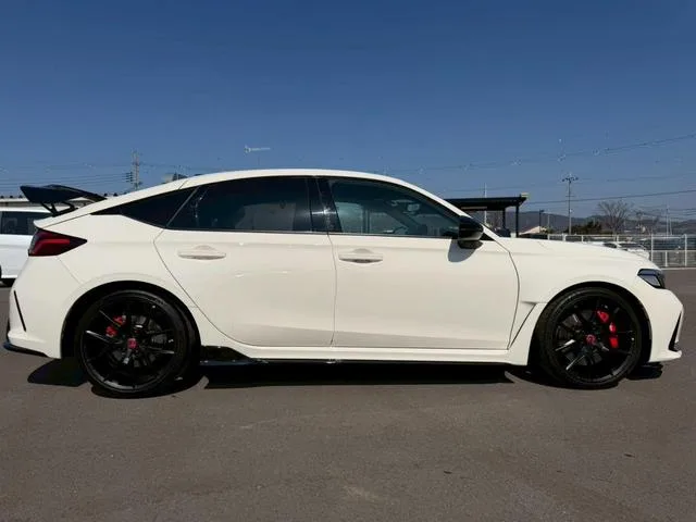 Honda CIVIC TYPE R 2025 — миниатюра 4