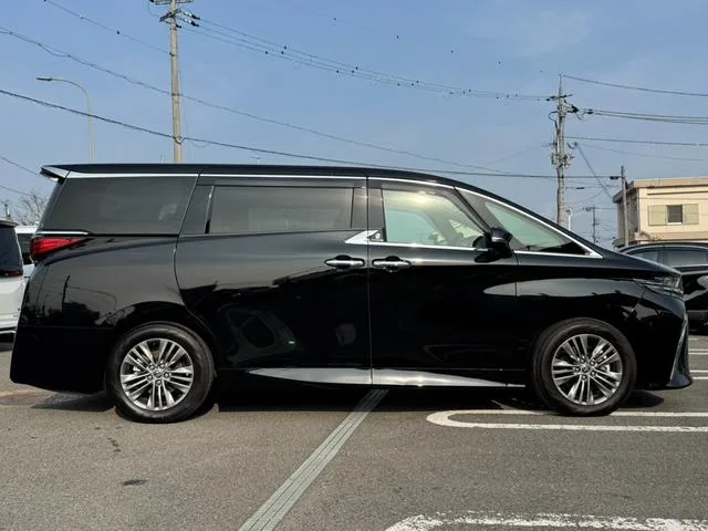 Toyota Alphard Z 2024 — миниатюра 4