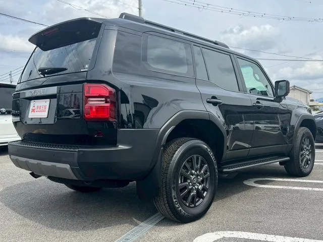 Toyota LAND CRUISER 250 VX 2024 — миниатюра 4