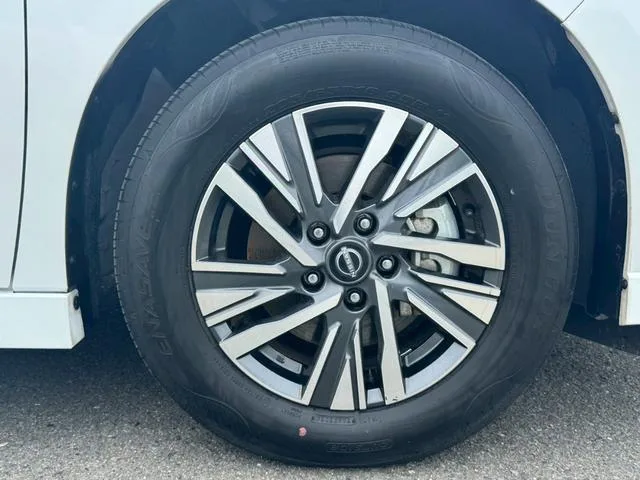 Nissan SERENA E-POWER HIGHWAY STAR V 2025 — миниатюра 5