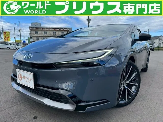 Toyota PRIUS Z 2023 — фото 1, купить с доставкой в Москву