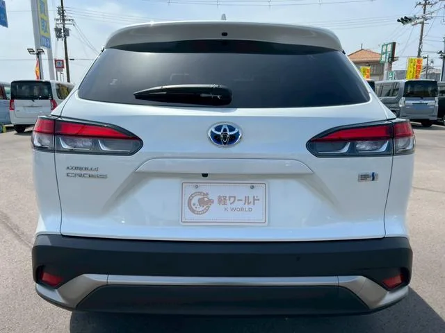 Toyota CorollaCross HYBRID Z 2023 — миниатюра 2